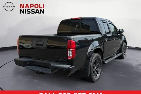 2021 Nissan Frontier SV photo 3