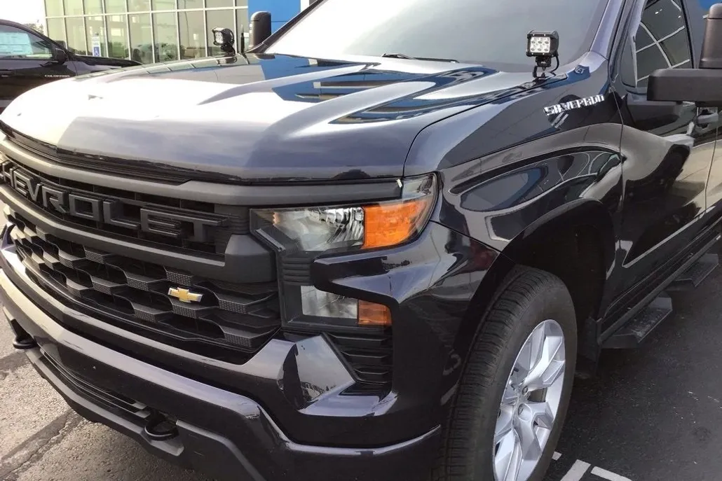 2022 Chevrolet Silverado 1500 Custom photo 1