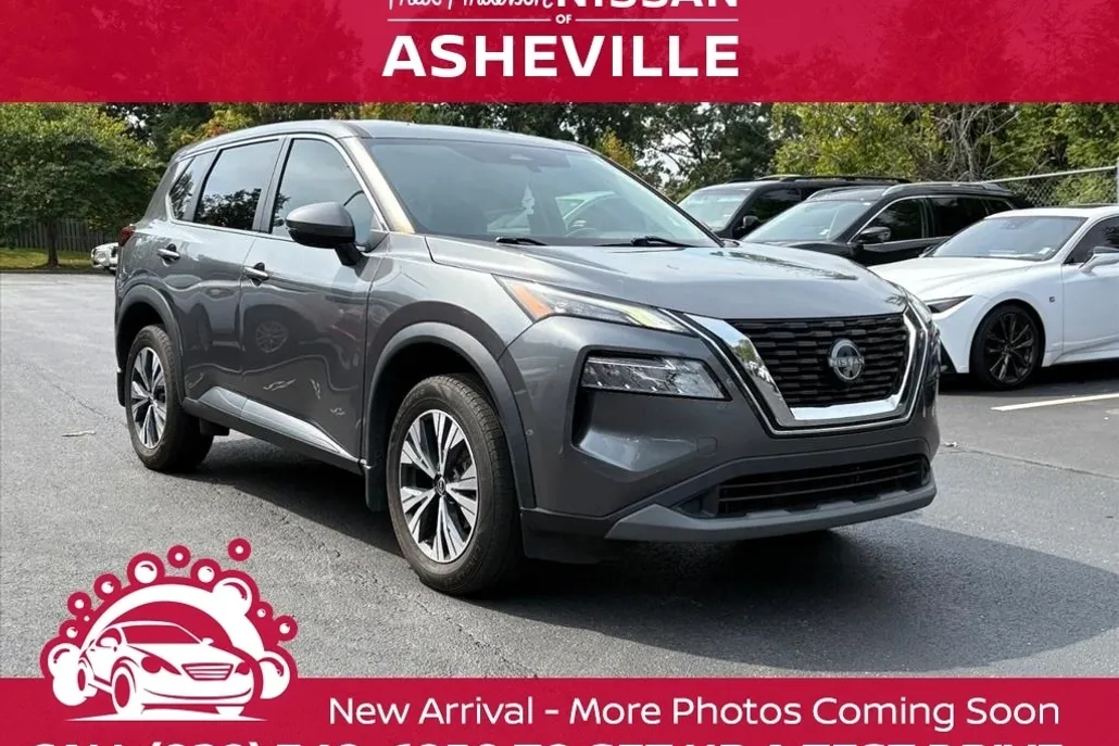 2022 Nissan Rogue SV photo 1