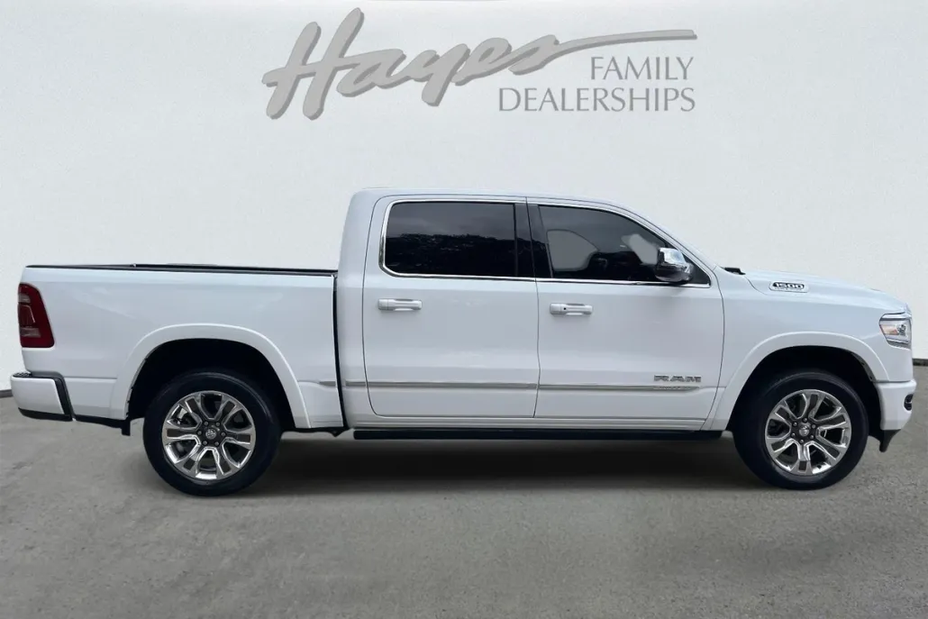 2023 Ram 1500 Limited photo 1