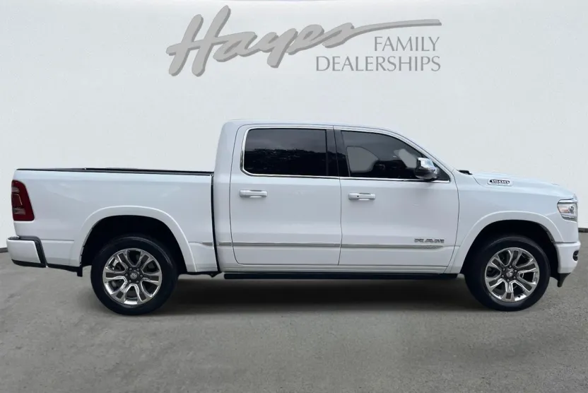 2023 Ram 1500 Limited photo 1