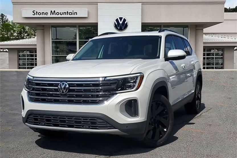 2026 Volkswagen Atlas SE Technology photo 1