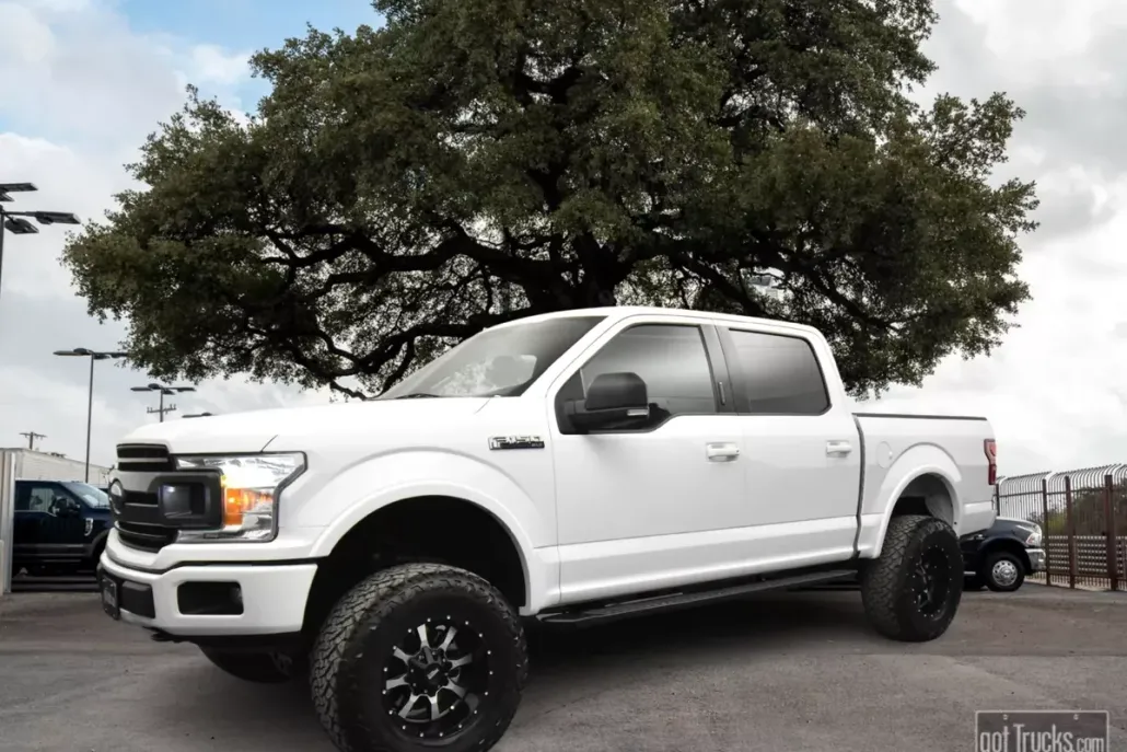 2020 Ford F-150 XLT photo 1