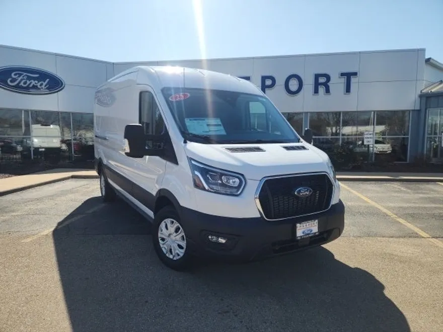 2025 Ford Transit photo 1