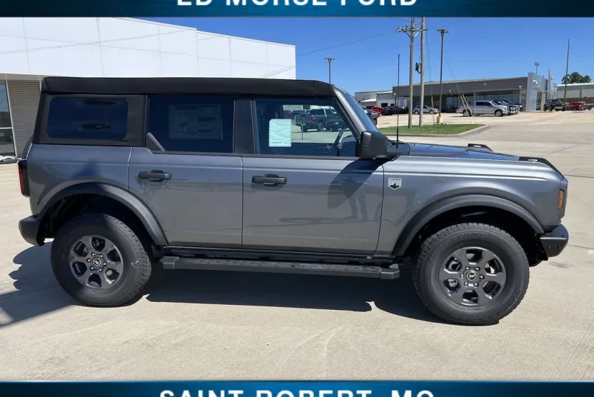 2024 Ford Bronco Big Bend photo 1