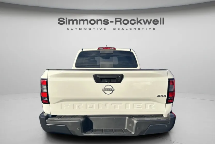 2026 Nissan Frontier S photo 1