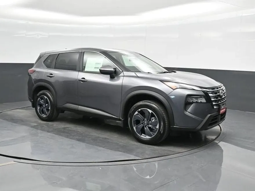 2026 Nissan Rogue SV photo 1