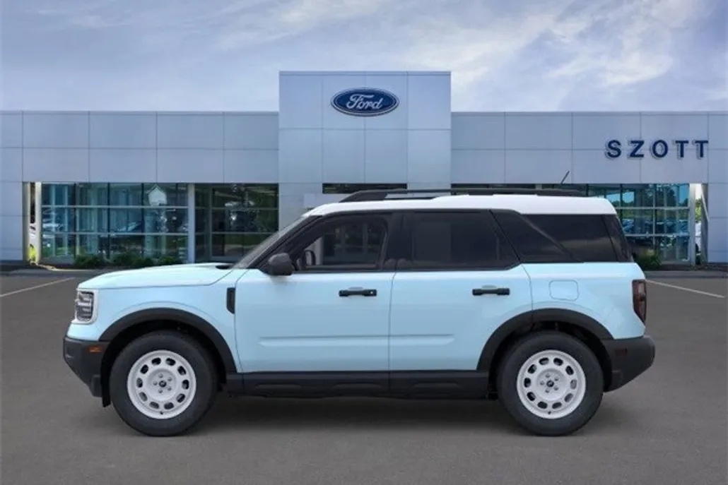 2025 Ford Bronco Sport Heritage photo 1