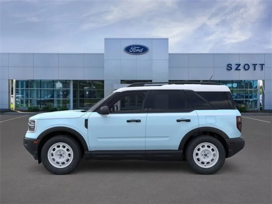 2025 Ford Bronco Sport Heritage photo 1