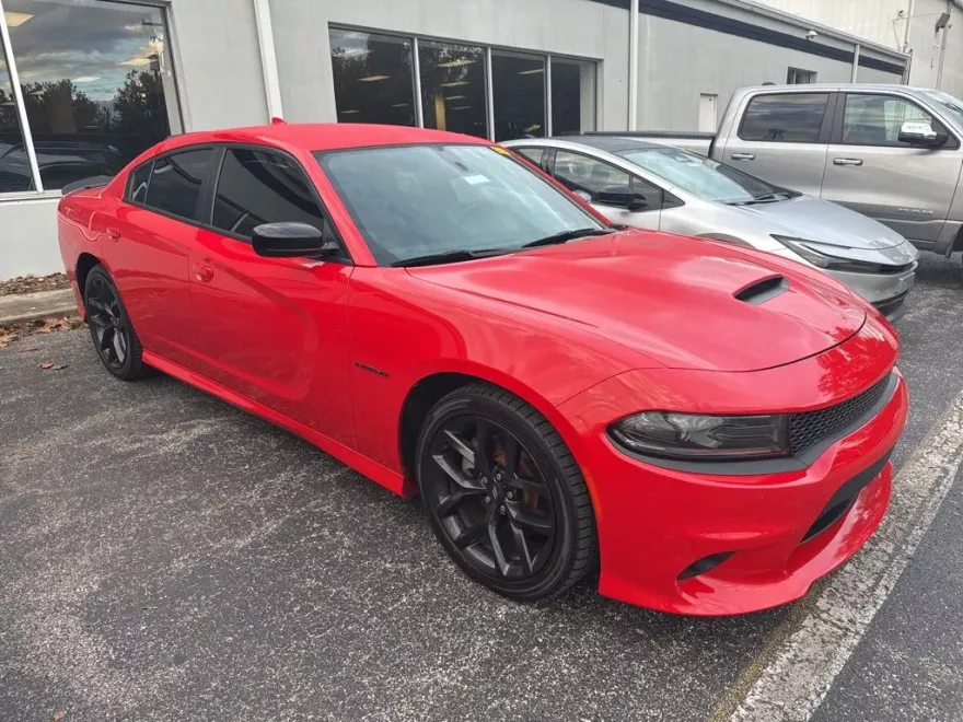 2022 Dodge Charger R/T photo 1