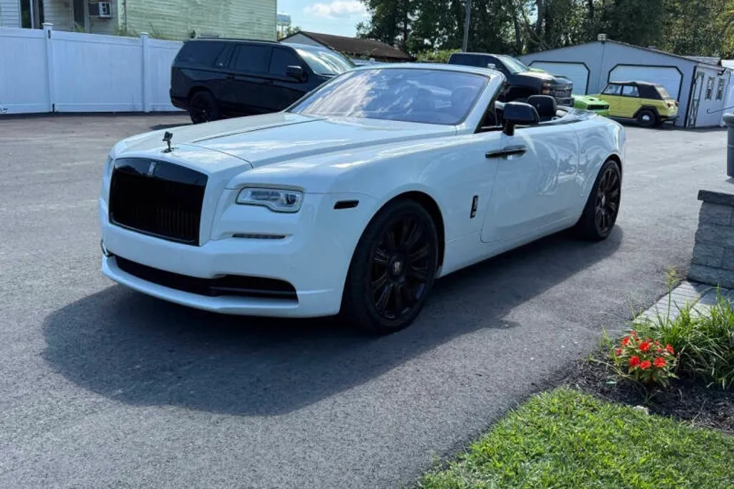 2018 Rolls Royce Dawn RR6 photo 1