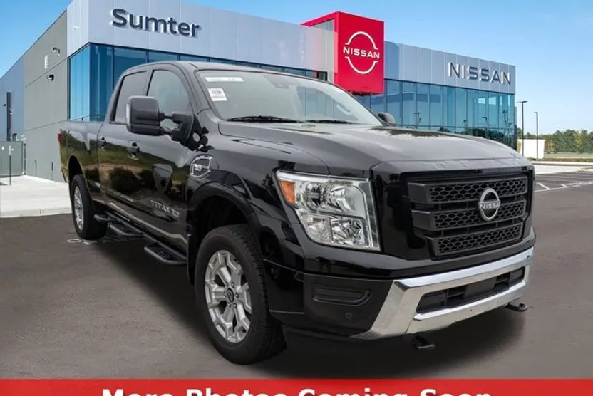 2024 Nissan Titan SV photo 1