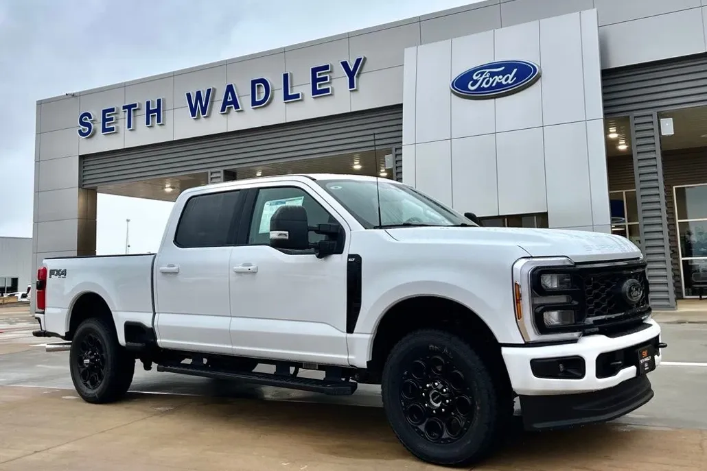 2026 Ford F-250 photo 1