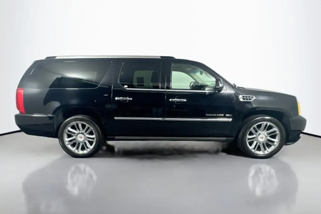 2014 Cadillac Escalade ESV Platinum photo 1