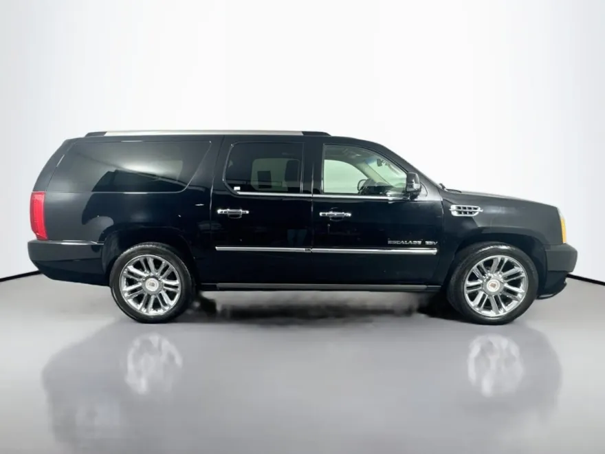 2014 Cadillac Escalade ESV Platinum photo 1