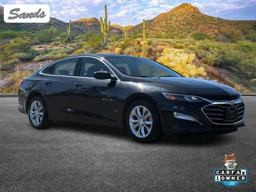 2023 Chevrolet Malibu 1LT photo 1