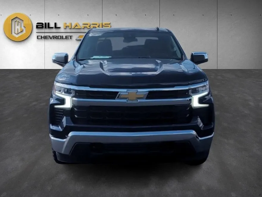 2023 Chevrolet Silverado 1500 LT photo 1