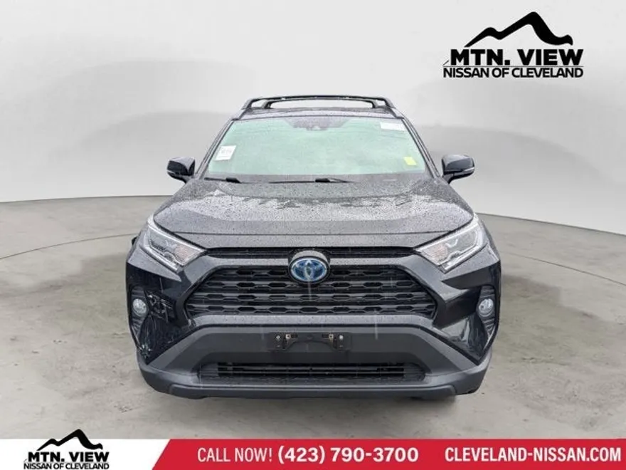 2021 Toyota RAV4 Hybrid XLE photo 1