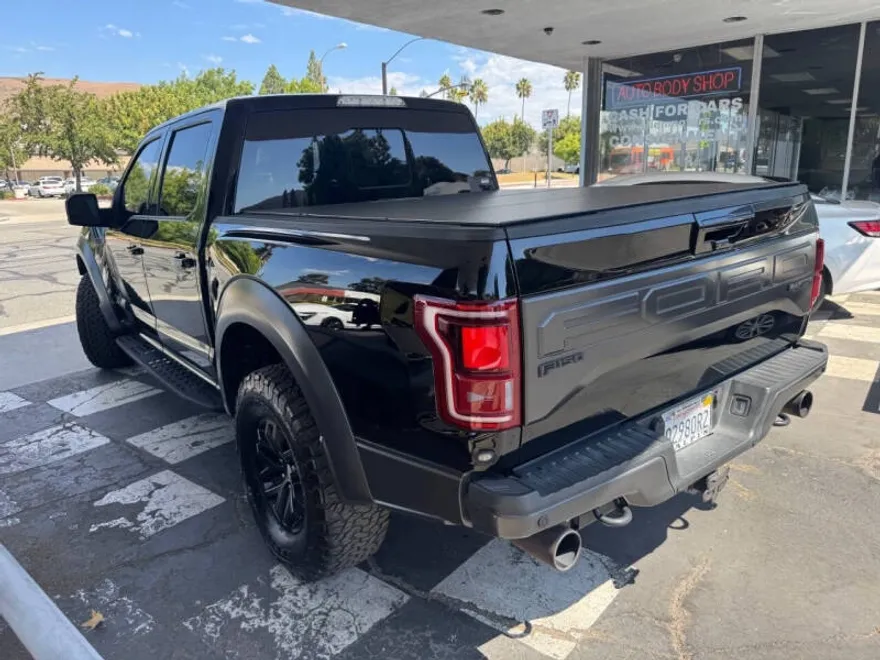 2018 Ford F-150 Raptor photo 1
