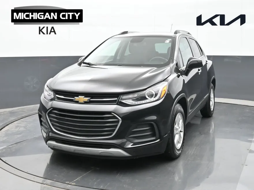 2020 Chevrolet Trax LT photo 1