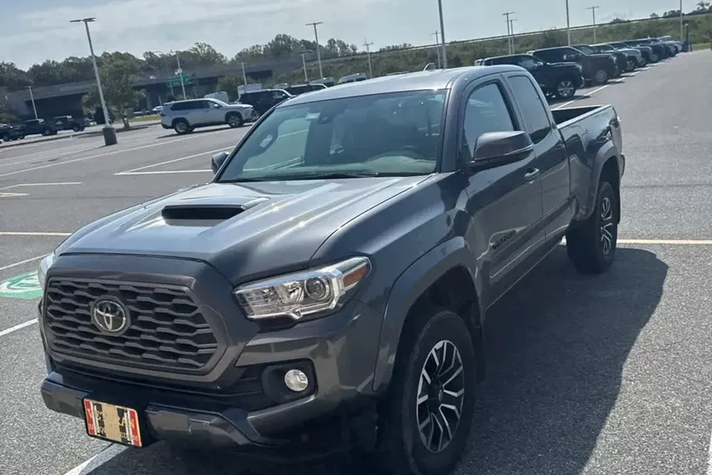2020 Toyota Tacoma TRD Sport Access Cab V6 photo 1
