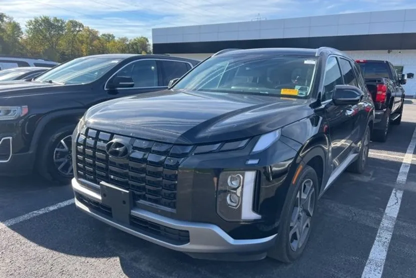 2023 Hyundai Palisade SEL photo 1