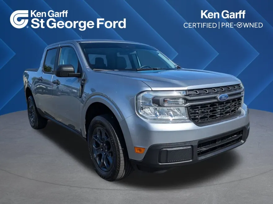 2022 Ford Maverick XLT photo 1