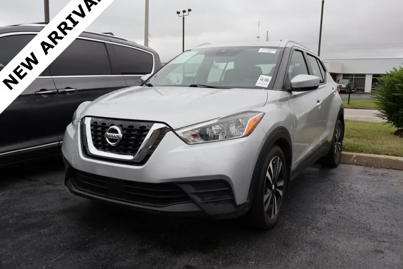 2019 Nissan Pathfinder SL photo 1