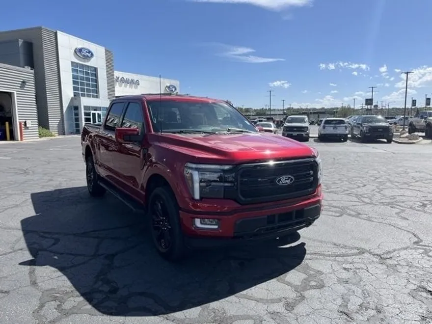 2024 Ford F-150 Lariat photo 1