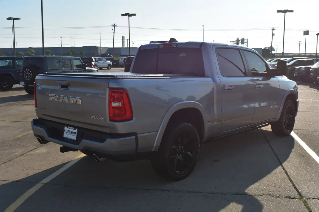 2025 Ram 1500 Laramie photo 1