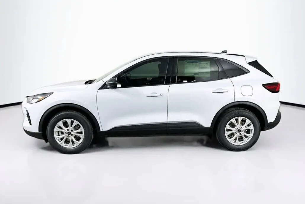 2025 Ford Escape Active photo 1
