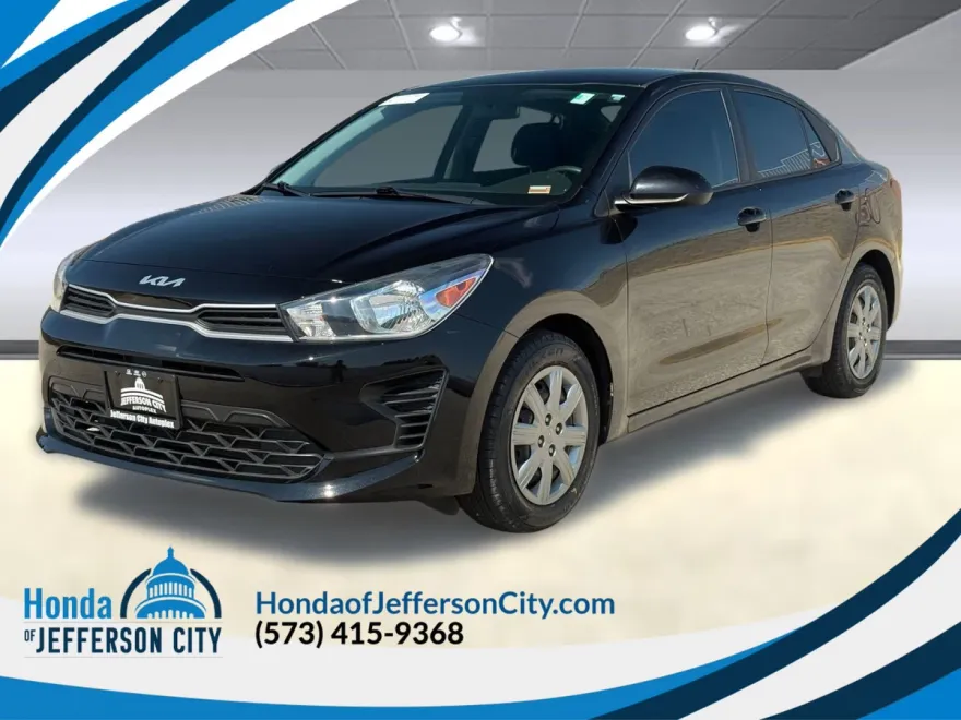 2022 Kia Rio LX photo 1