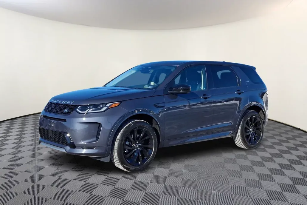2025 Land Rover Discovery Sport S photo 1
