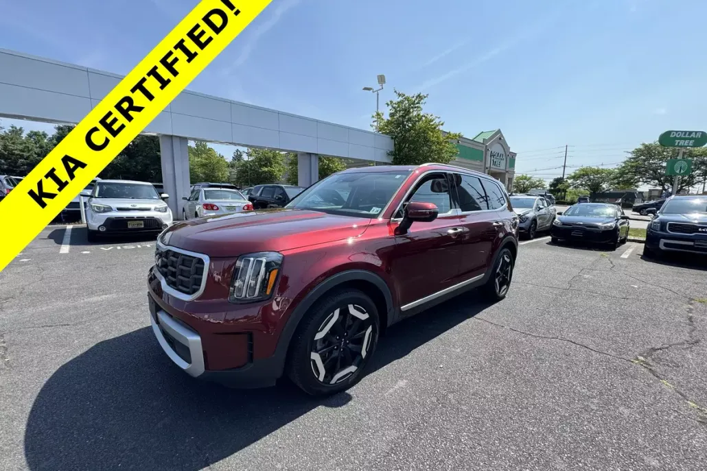 2023 Kia Telluride S photo 1