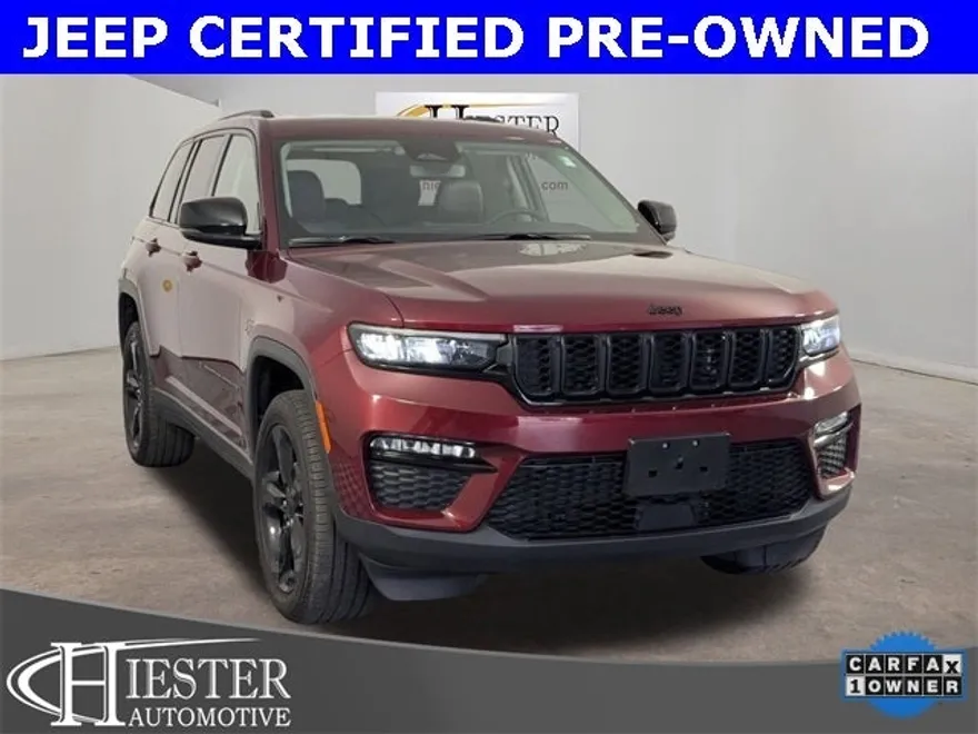 2023 Jeep Grand Cherokee Limited photo 1