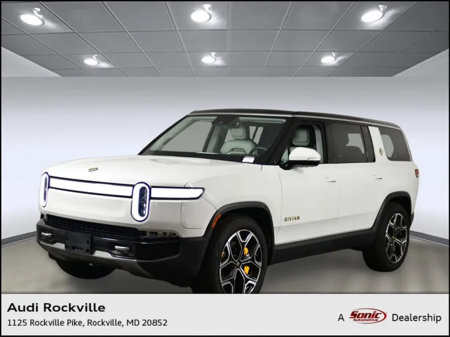 2024 Rivian R1S Adventure photo 1