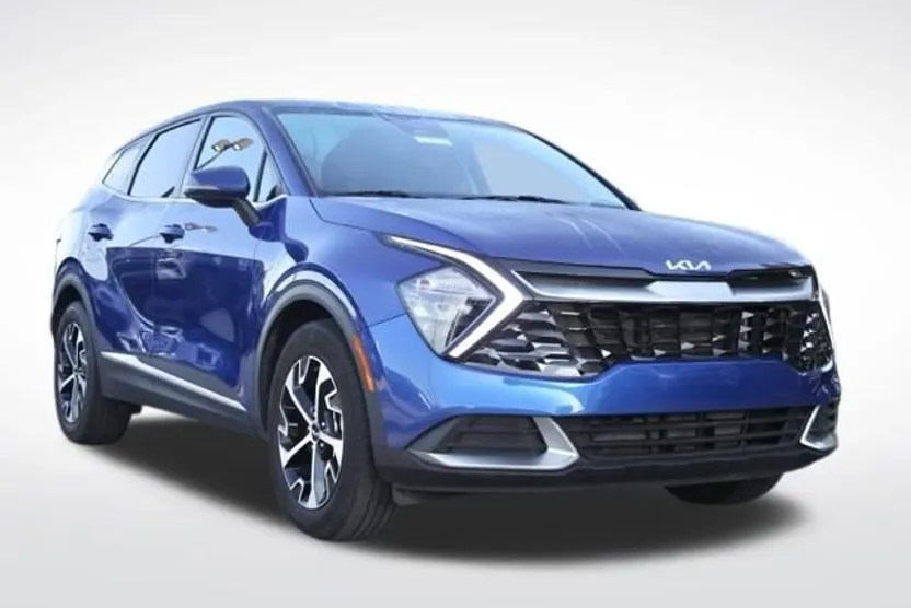 2023 Kia Sportage EX photo 1