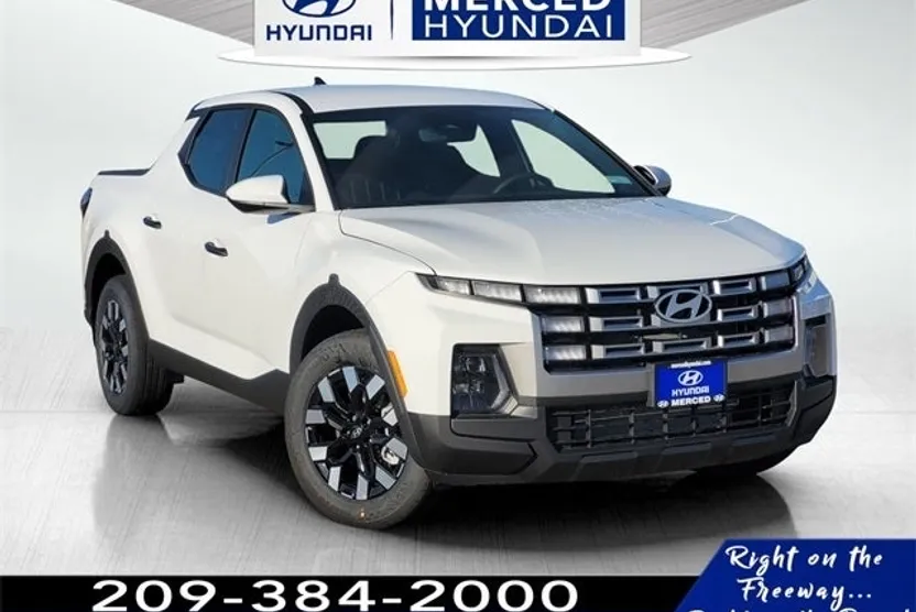 2025 Hyundai Santa Cruz SE photo 1