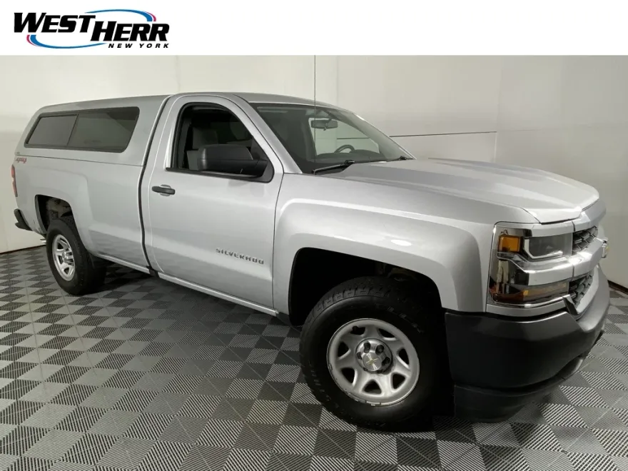 2018 Chevrolet Silverado 1500 photo 1