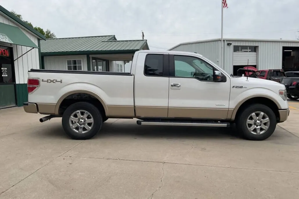 2013 Ford F-150 Lariat photo 1