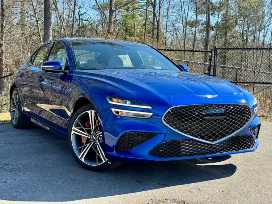 2025 Genesis G70 3.3T Sport Advanced photo 1