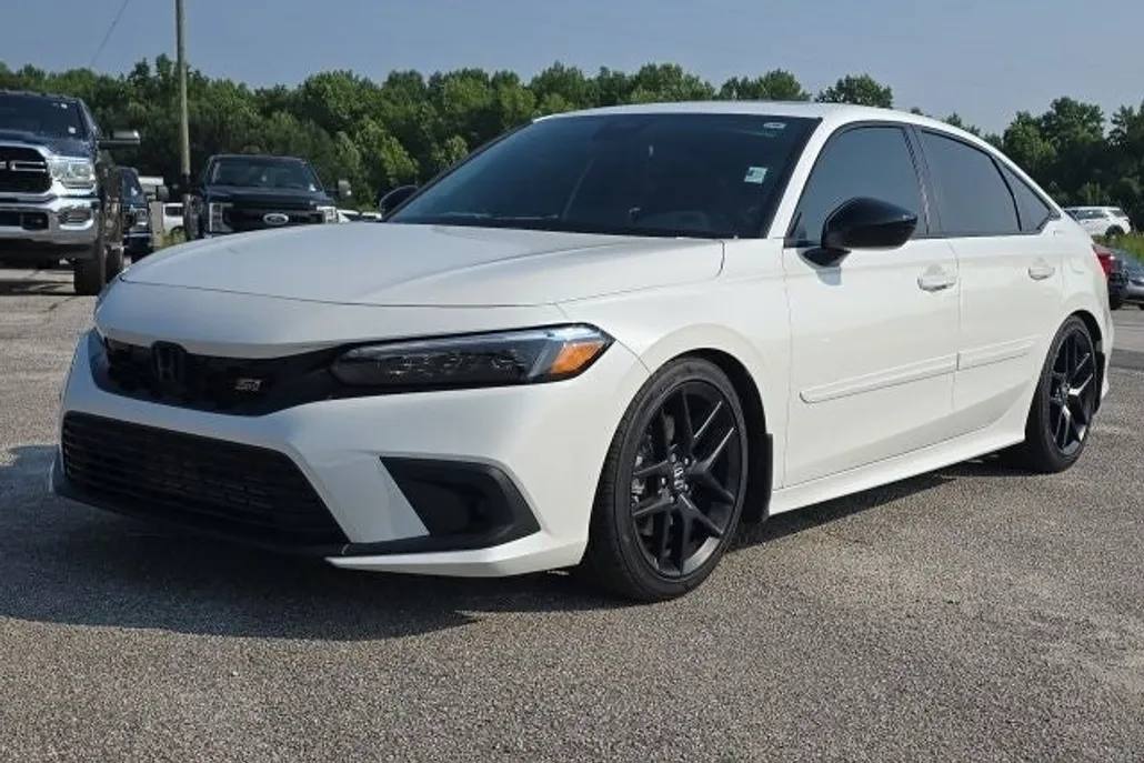 2024 Honda Civic Si photo 1