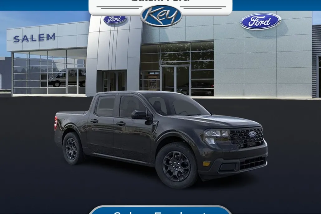 2025 Ford Maverick XLT photo 1