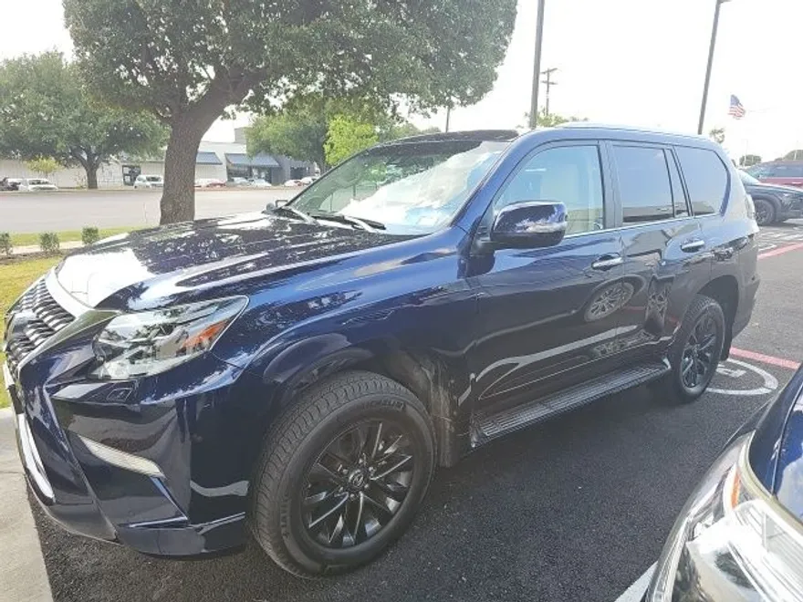 2023 Lexus GX 460 photo 1