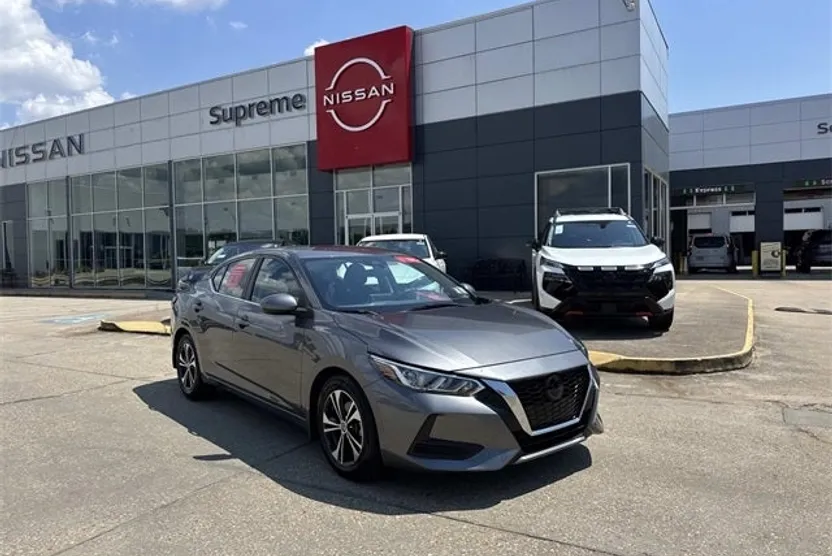 2022 Nissan Sentra SV photo 1