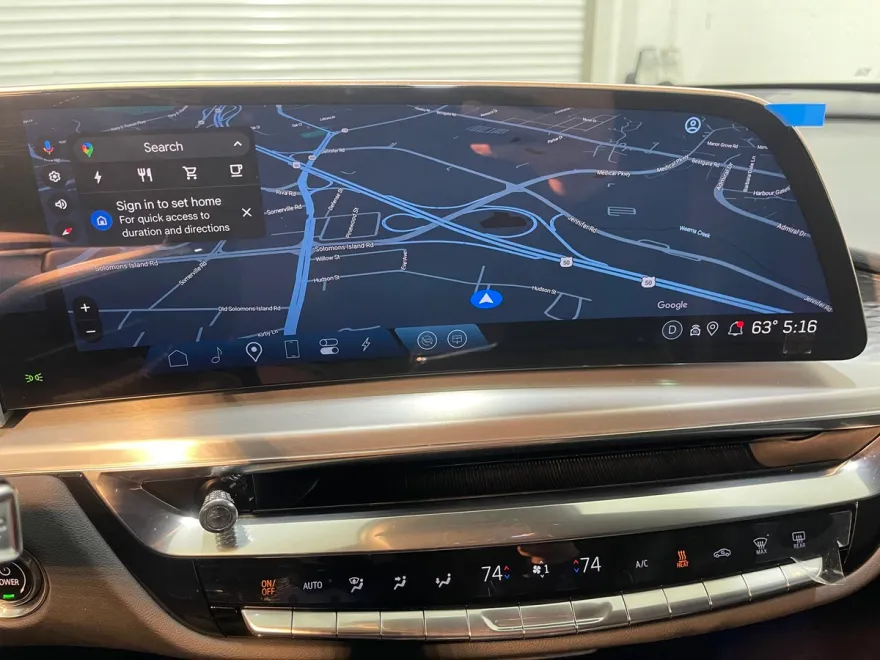 2024 Cadillac Lyriq Luxury photo 17