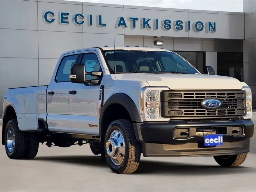 2026 Ford F-450 photo 1