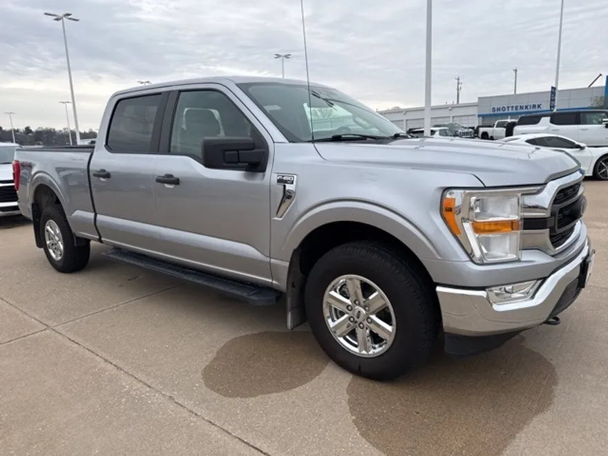 2021 Ford F-150 XLT photo 1