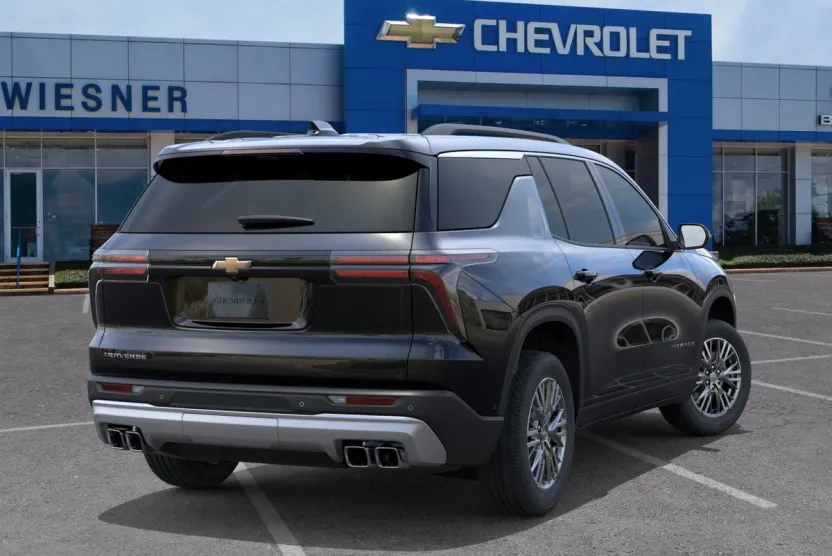 2026 Chevrolet Traverse photo 1