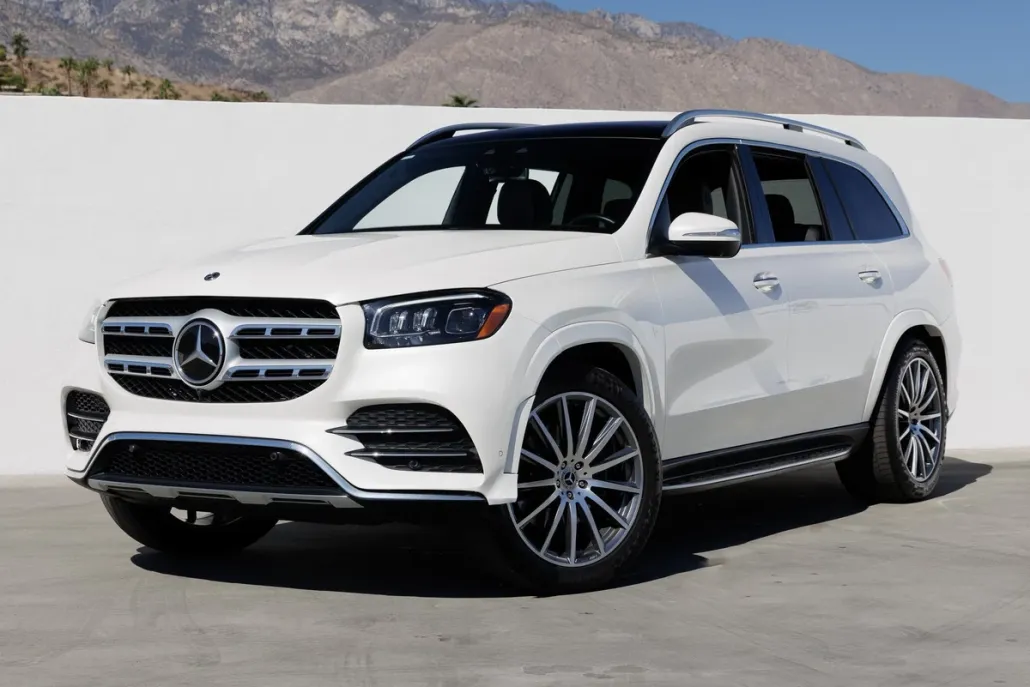 2023 Mercedes Benz GLS 450 4MATIC photo 1